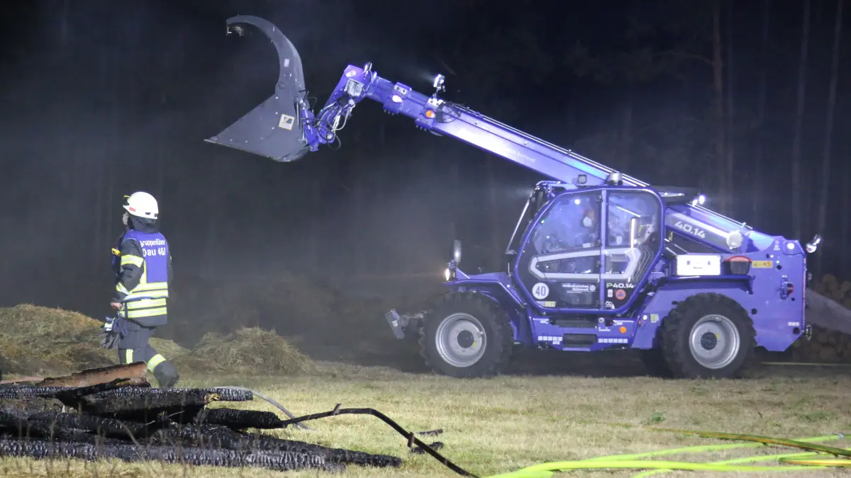 Scheune in Vollbrand in Deißlingen