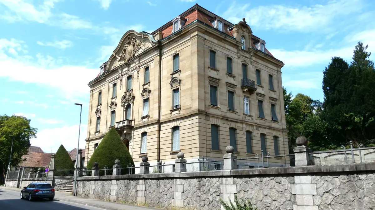 Das Lahrer Amtsgericht verurteilte einen Mann, der kinderpornografische Inhalte auf seinem Rechner gespeichert hatte.