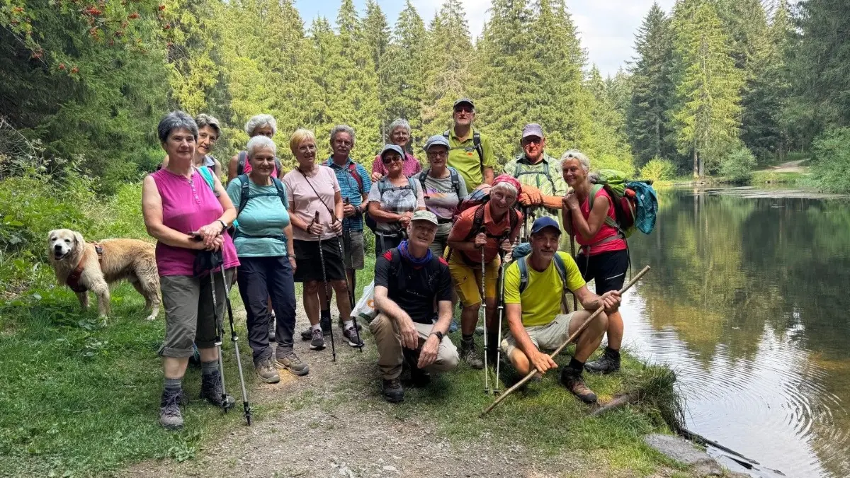 Die Wandergruppe am Sandsee