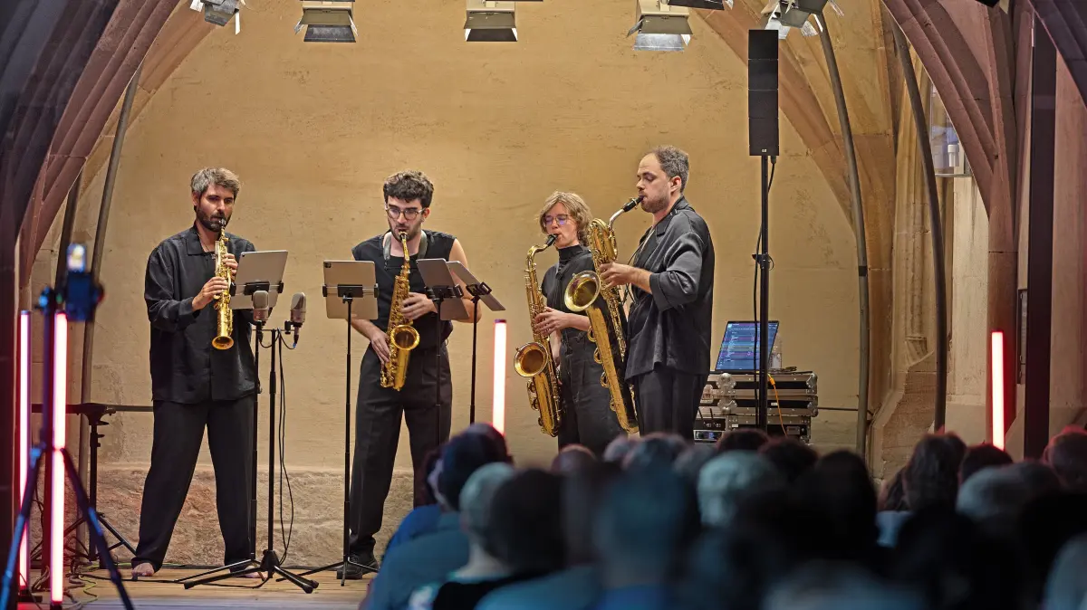 Arcis Saxophonquartett im Kreuzgang des Klosters Alpirsbach