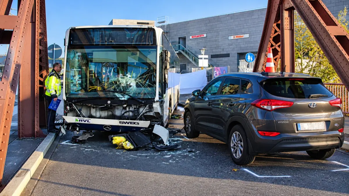 Der folgenschwere Unfall mit dem Linienbus forderte am 9. November ein Menschenleben (Archivfoto).