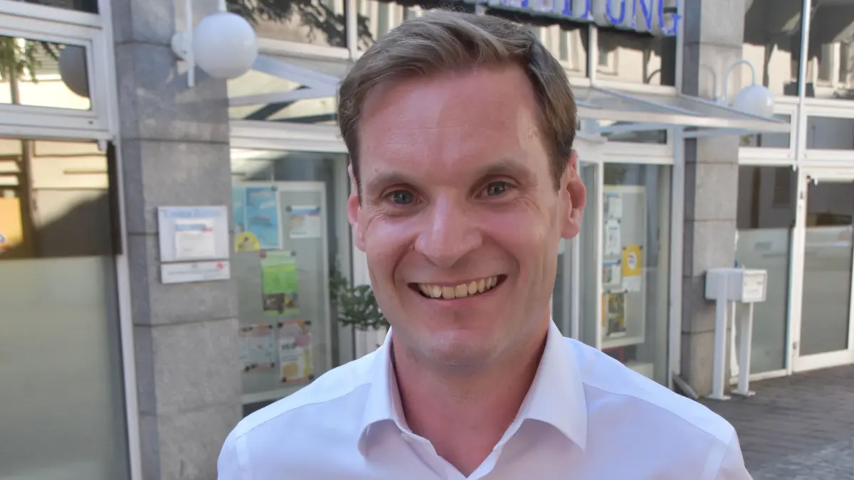 Yannick Bury, hier beim LZ- Redaktionsbesuch, gehört seit September 2021 dem Bundestag an.
