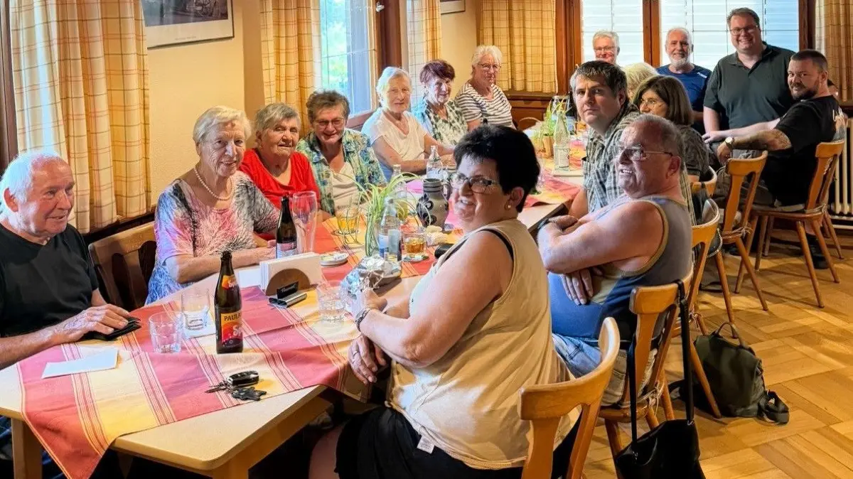 Beim Stammtisch auf dem Schwenkenhof in Lehengericht ging es vor allem um konkrete Anliegen.