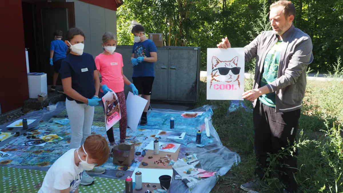 Die sorgfältige Vorarbeit hat sich gelohnt. Der Street-Art-Workshop des Sulzer Jugendclubs im August 2026 liefert eundrucksvolle Ergebnisse.