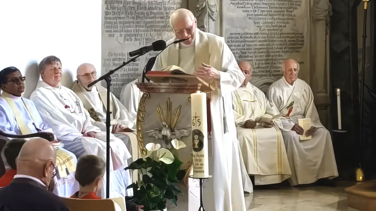 Prälat Daniel Pacho aus Rom zelebrierte den Gottesdienst anlässlich des 65-jäjhrigen Priesterjubiläums von Pater Hans Buob..