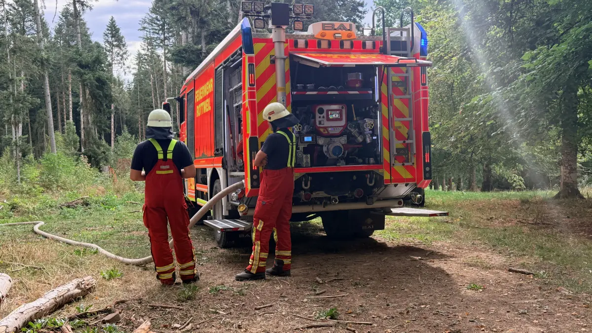 Das TLF 4000 kommt auch im unwegsamen Gelände klar und ist ein echter Allrounder der Feuerwehr Rottweil.