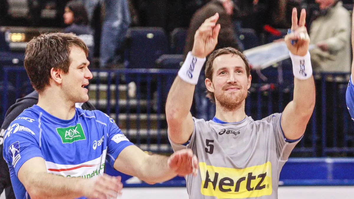 Kennen sich seit mehr als zwei Jahrzehnten: Matti Flohr (links) und Torsten Jansen. Am Sonntag stehen sie sich als Cheftrainer in der Bundesliga gegenüber.