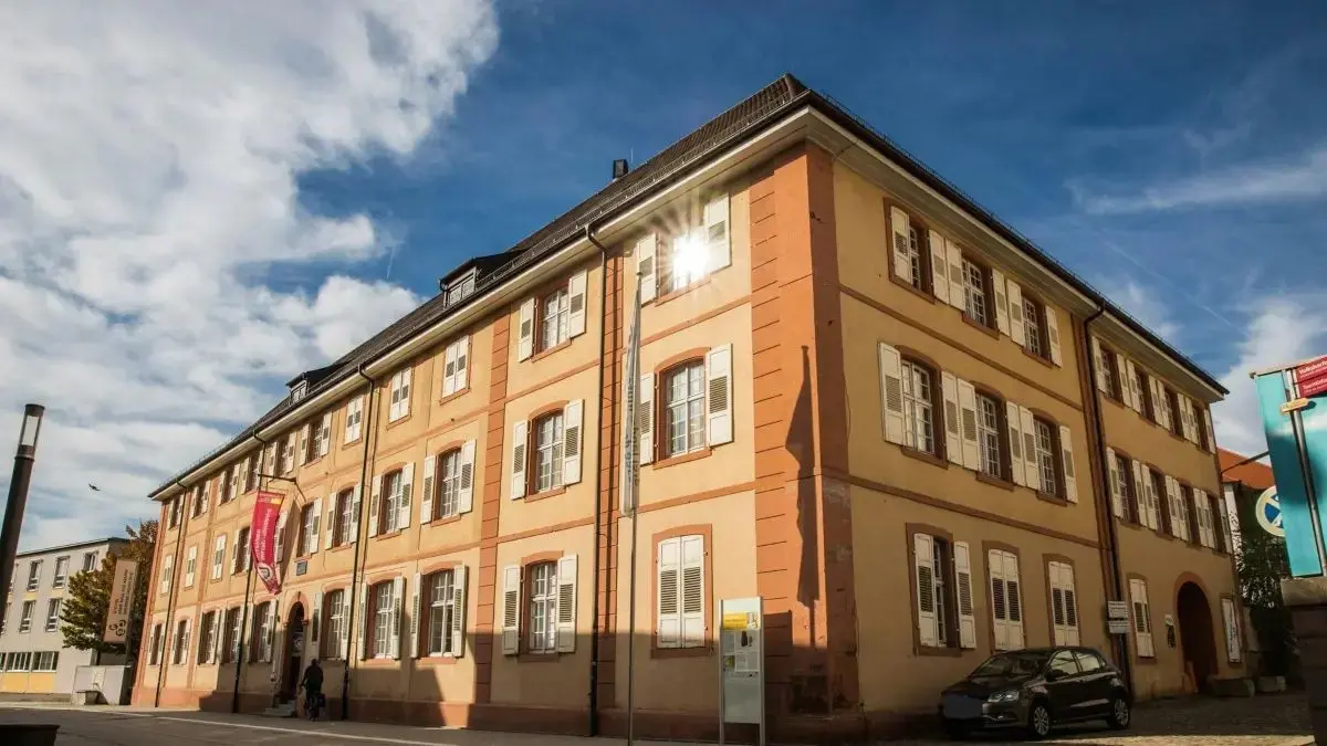 Vom Dreiländermuseum aus geht es zum Tag des offenen Denkmals auf das frühere KBC-Gelände.