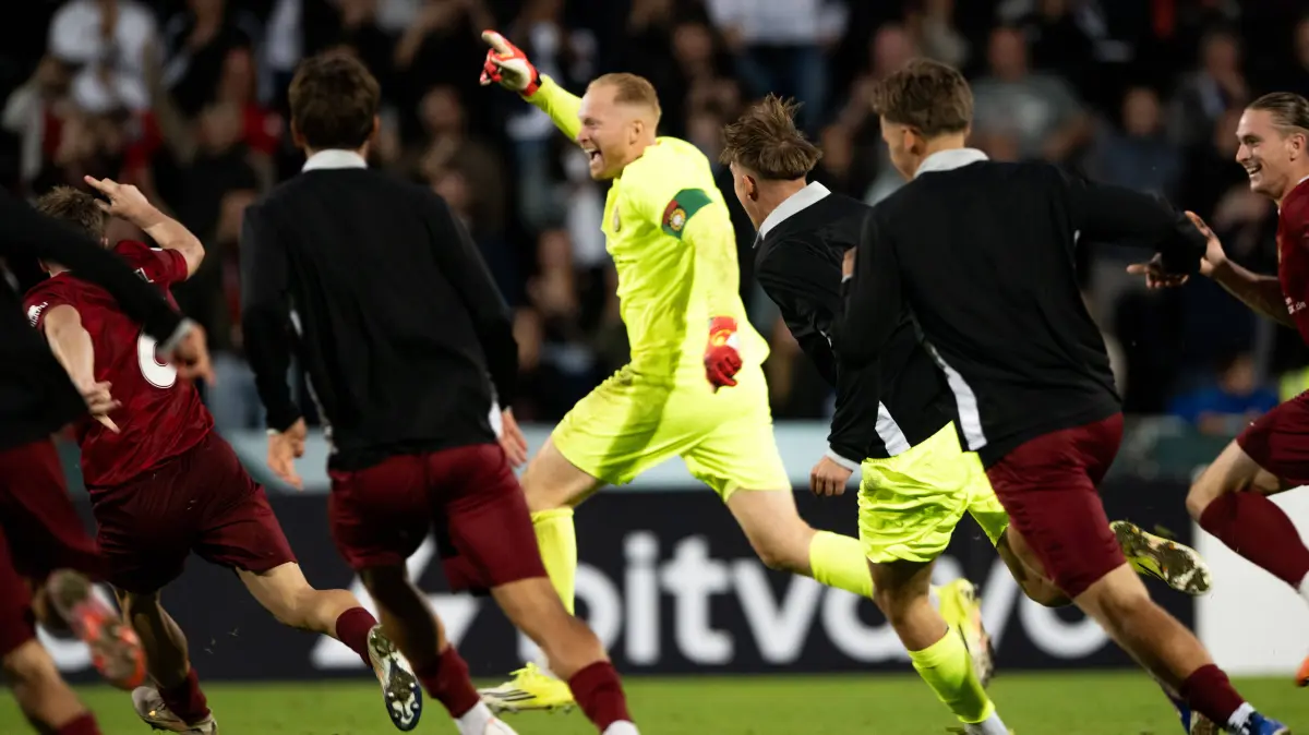 Sonnenhof-Keeper Maximilian Reule wurde im Elfmeterschießen gegen Arminia Bielefeld zum Pokalhelden.