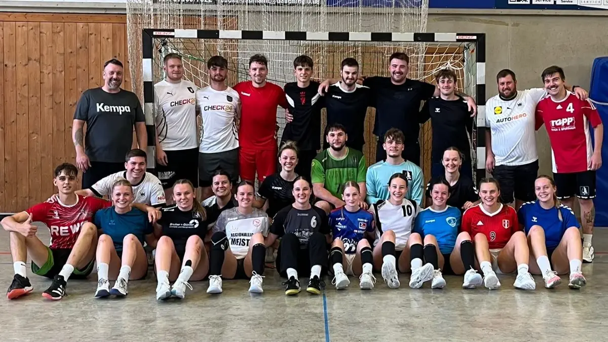 Beim Handballwochenende der SG HLT standen der Sport und das vereinsinterne Zusammenwachsen im Mittelpunkt.