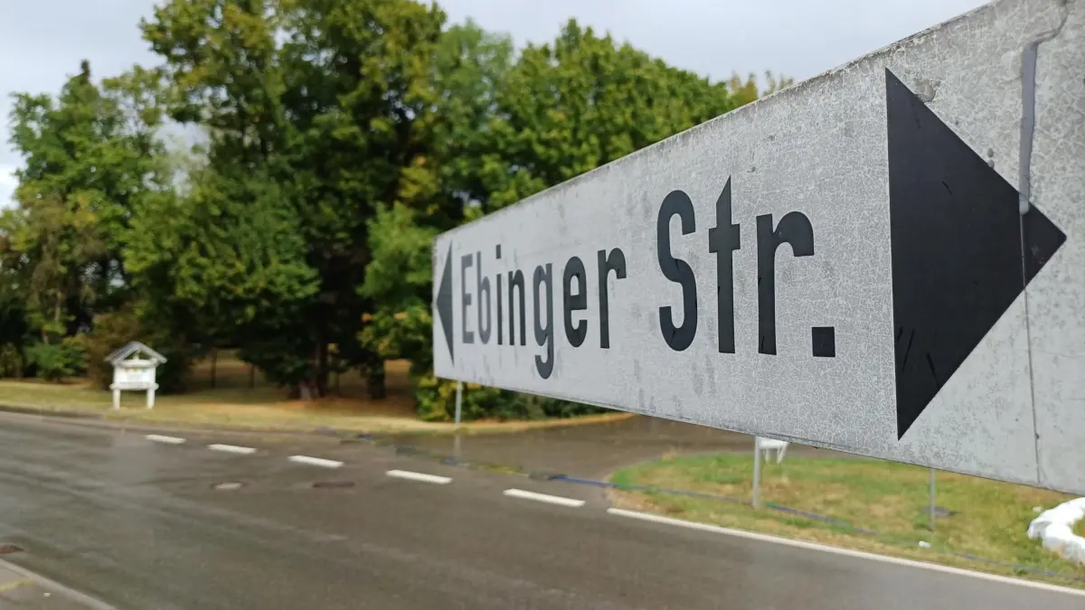 Ebinger Straße