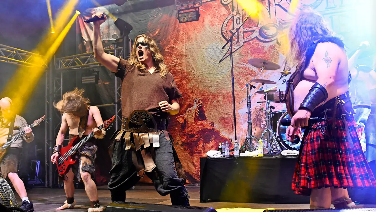 Der Auftritt der Brothers Of Metal.