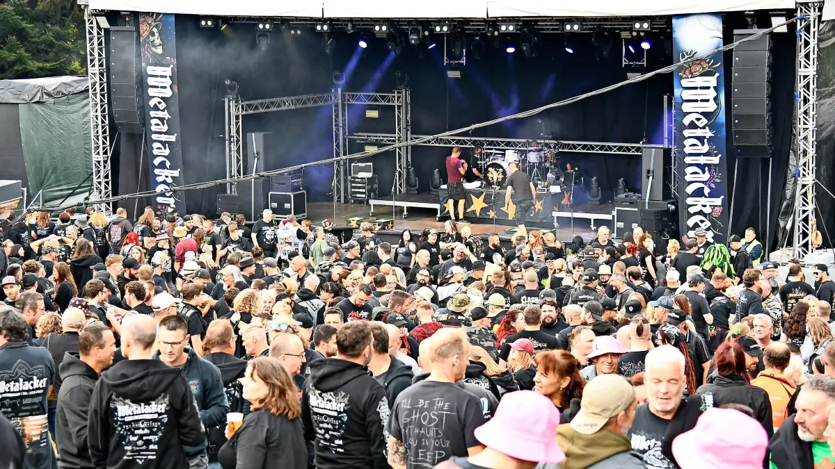 Impressionen vom Metalacker.