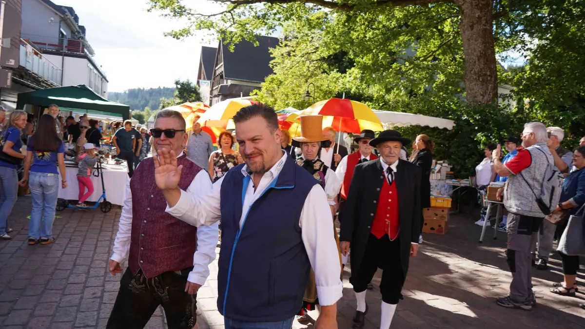 Buntes Treiben herrscht am Wochenende bei Trödlermarkt und Stadtfest in der Furtwanger Innenstadt.