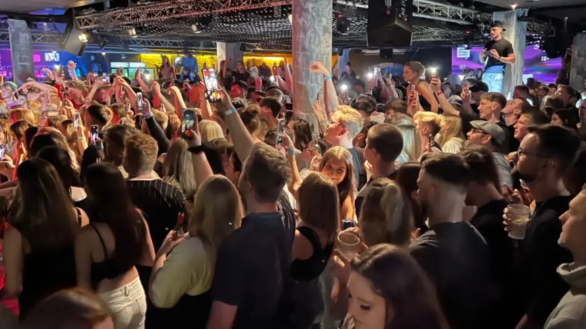 In der Kultdisco Tropi in Albstadt feiern seit fast fünf Jahrzehnten ganze Generationen.