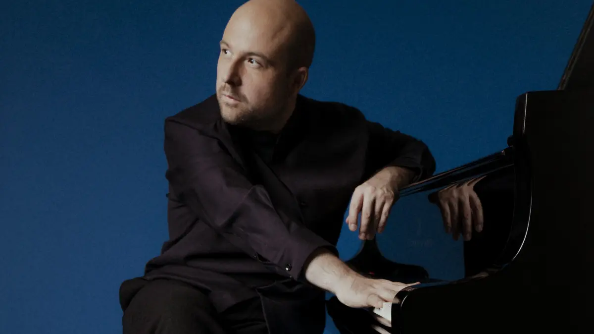Der Pianist Moritz Winkelmann präsentiert bei seinem Auftritt im Rahmen der Nagolder Konzertreihe unter anderem die berühmte „Mondscheinsonate“.
