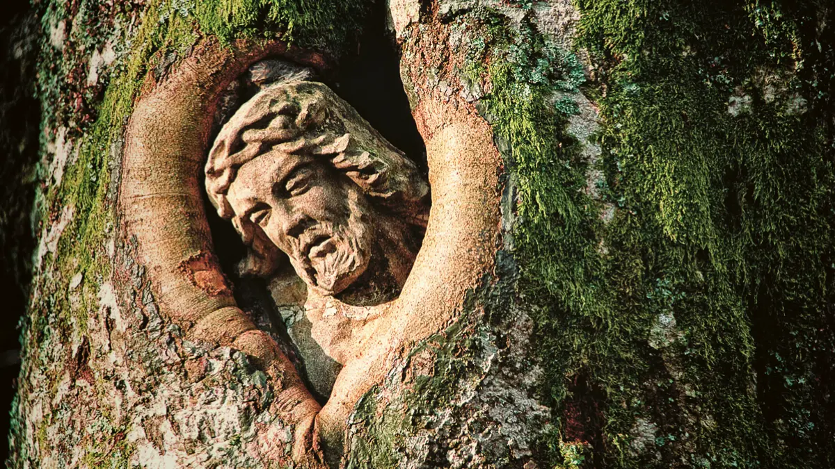 Beschützt von der Natur: der Balzer Herrgott.