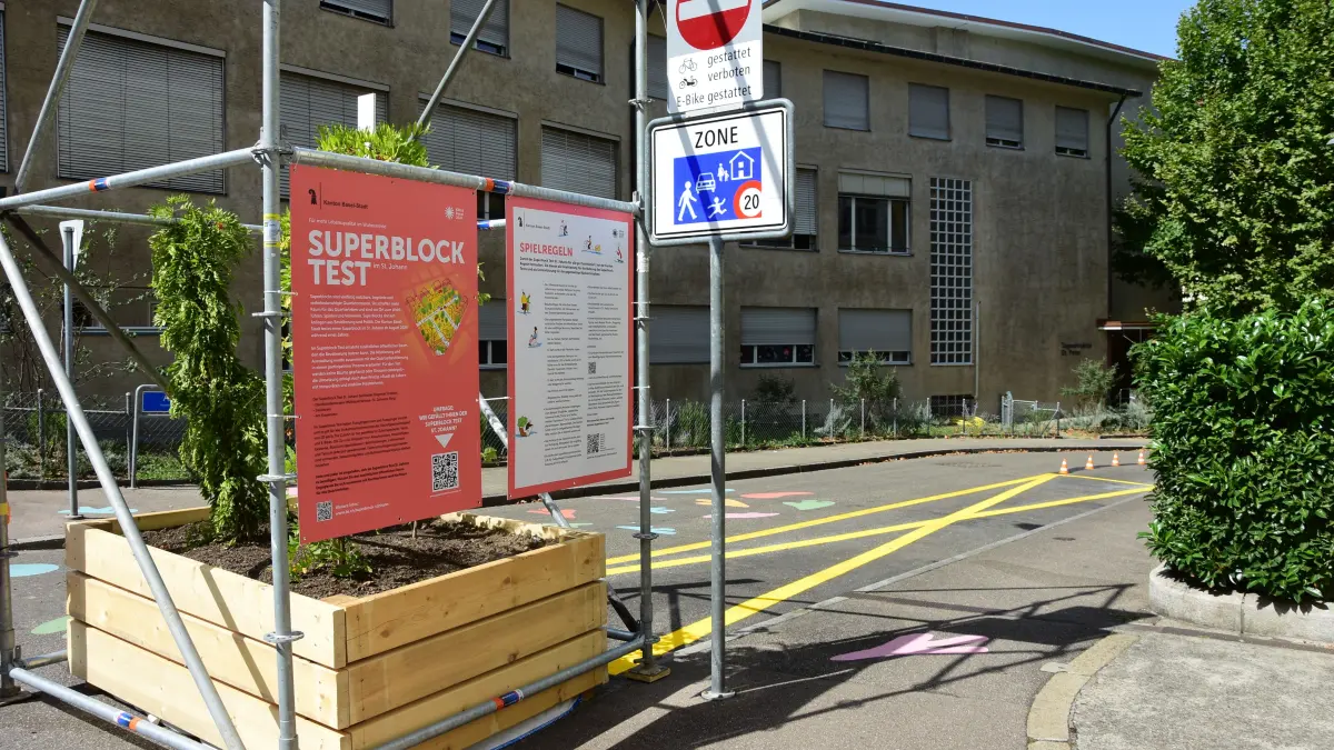 Die Superblocks werden nach einer einjährigen Testphase wieder abgebaut. Nun werden die Ergebnisse ausgewertet.