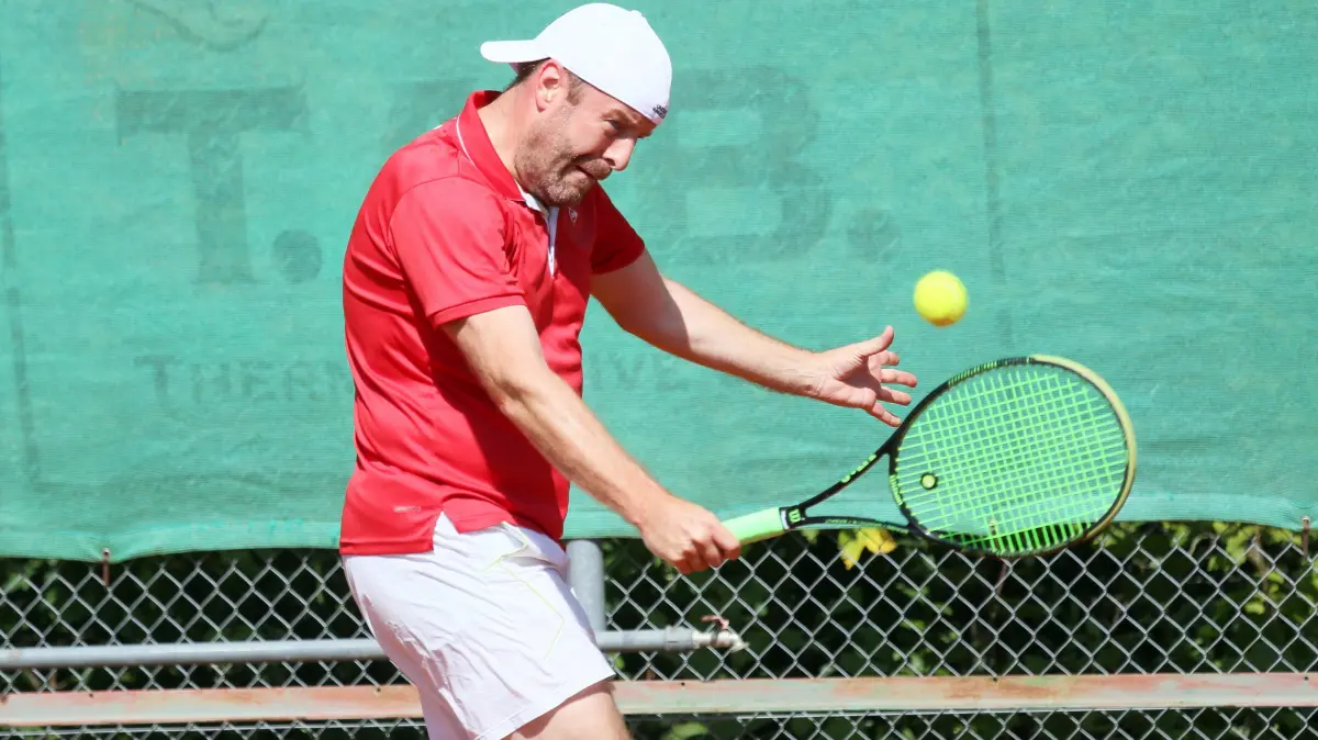 Routinier Wolfgang Schwarz aus Rottweil will bei den Herren A ein Wörtchen um den Sieg beim Stauseepokal in Schömberg mitreden.