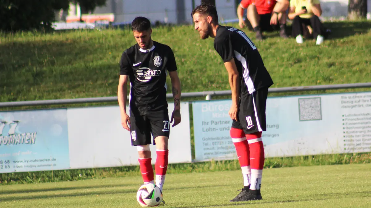 Zwei Rückkehrer bei FKB: Mert Püsküllü (links) und Spielertrainer Marko Matosevic.
