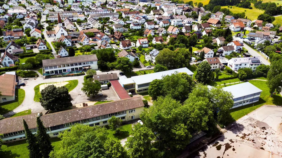 In der Werkrealschule auf dem Wimberg wird aktuell noch gebaut.