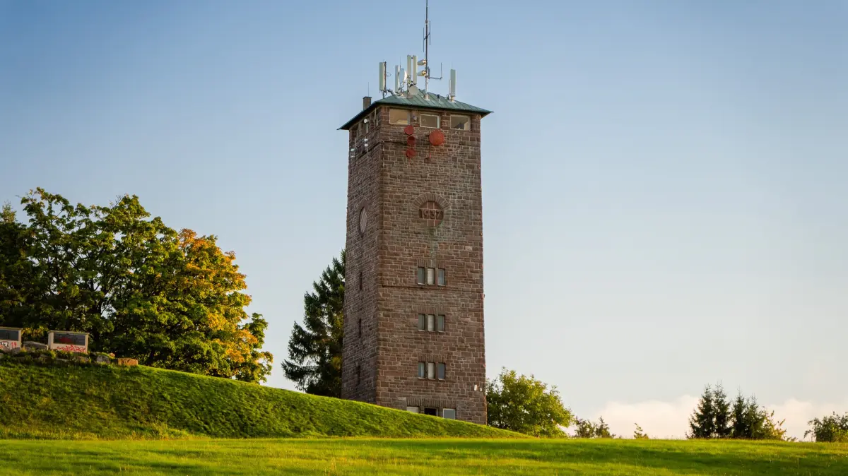 Eine grandiose Aussicht gibt es vom ehemaligen Wasserturm aus.