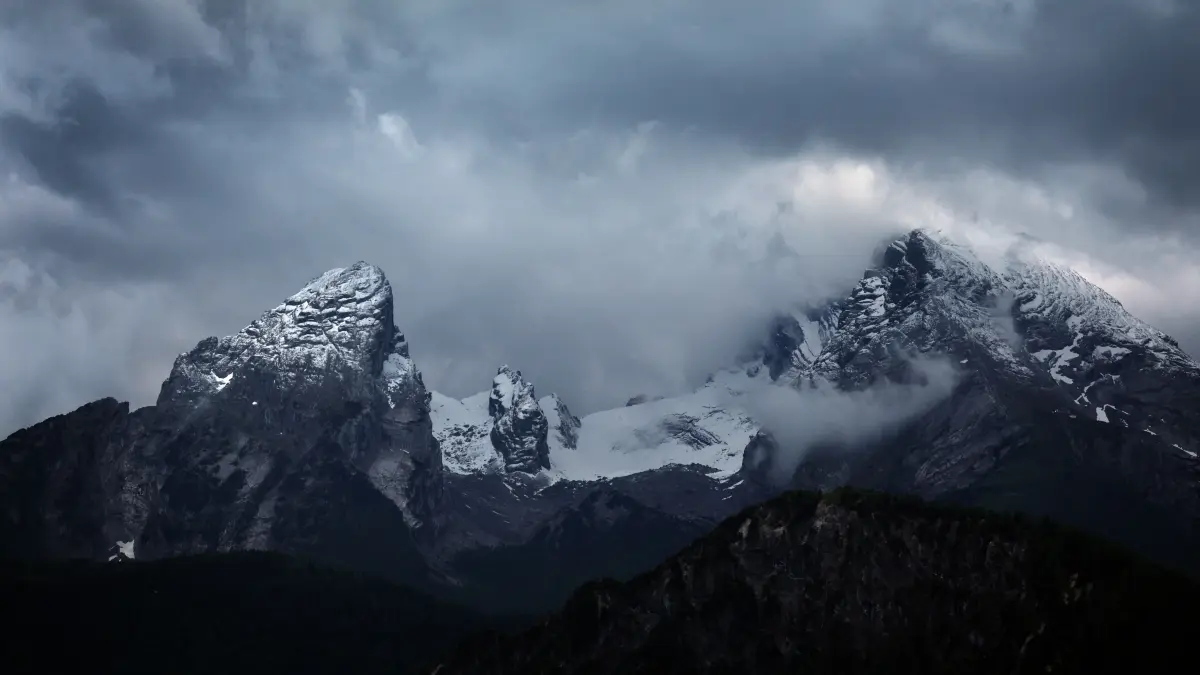 Der Watzmann ist das dominante Bergmassiv der Berchtesgadener Alpen und das Wahrzeichen Berchtesgaden