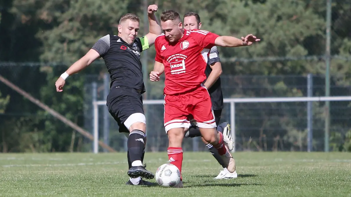 Die Sportfreunde Salzstetten und der SV Gültlingen hatten beide ihre Möglichkeiten, doch am Ende entschied ein sehenswerter Schuss die Bezirksligabegegnung.