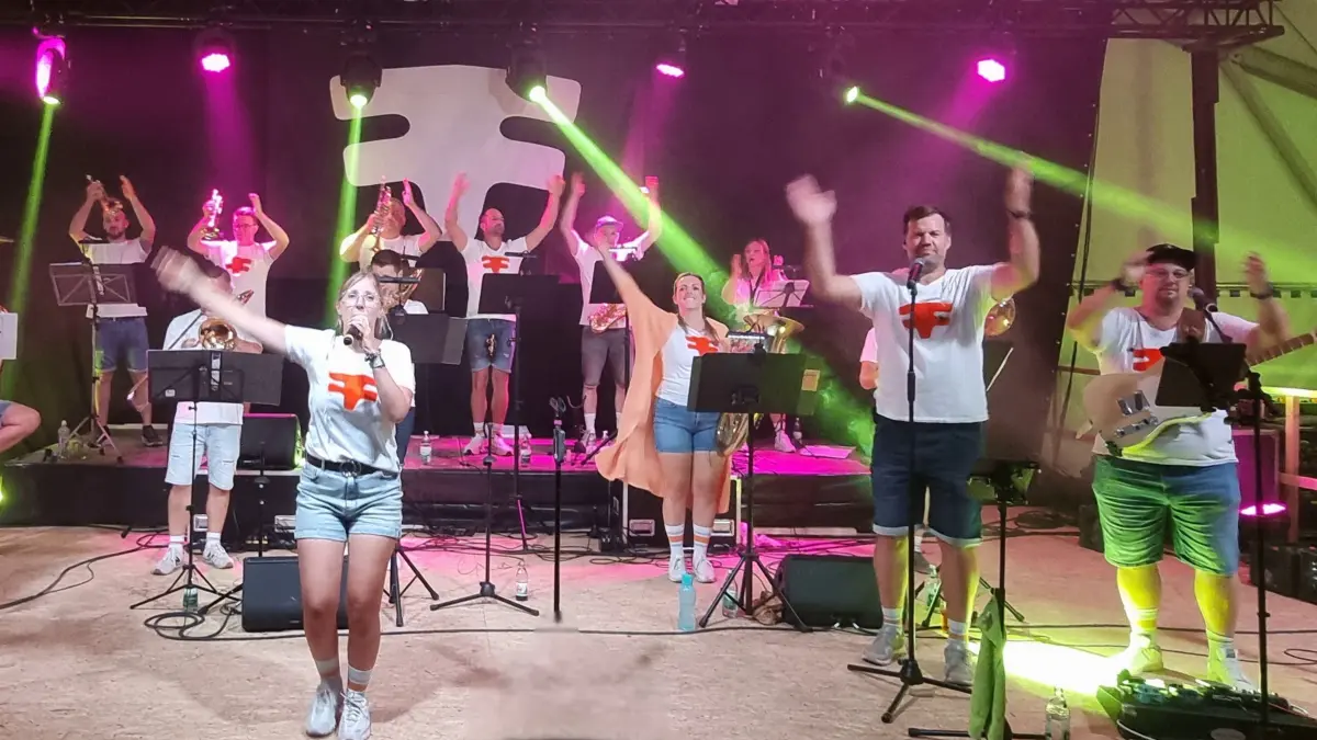 Die „Filterländer" sorgten für Stimmung im Festzelt.