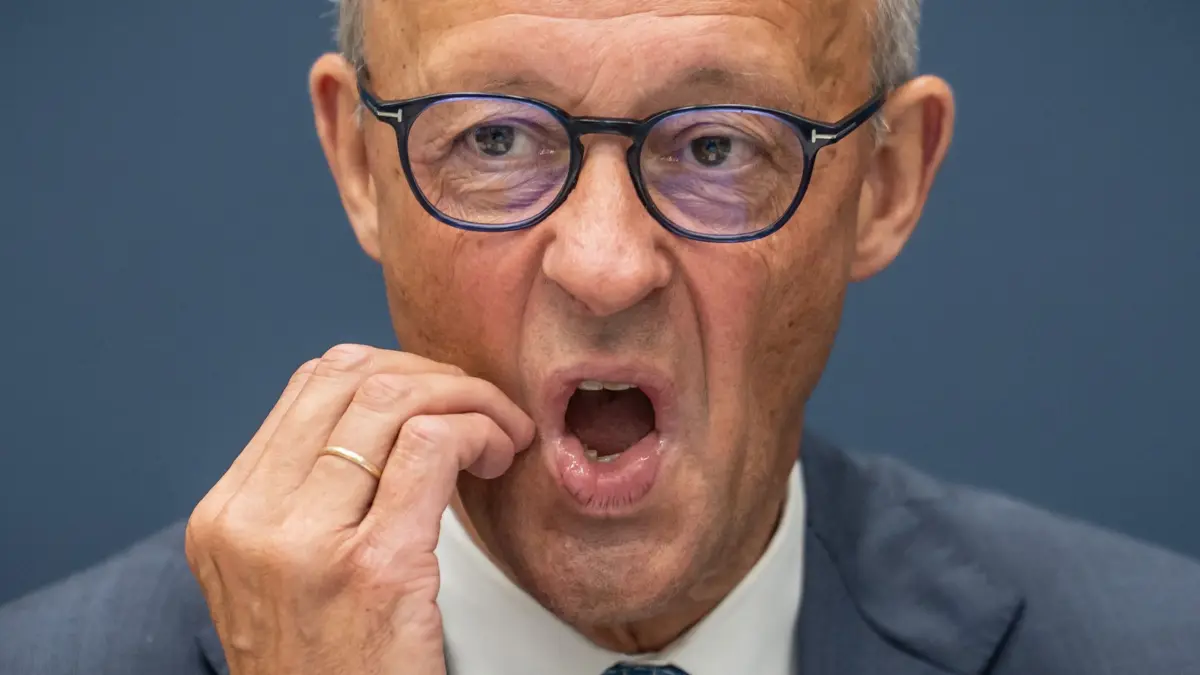 CDU Bundesvorstand: 07.09.2026, Berlin: Bundeskanzler Friedrich Merz (CDU) sitzt in der Sitzung des CDU Bundesvorstands im Konrad Adenauer Haus. Foto: Michael Kappeler/dpa +++ dpa-Bildfunk +++