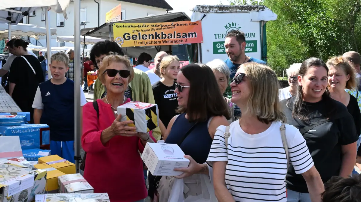 Der Heiligenbronner Zwetschgenmarkt zog zahlreiche Besucher an.