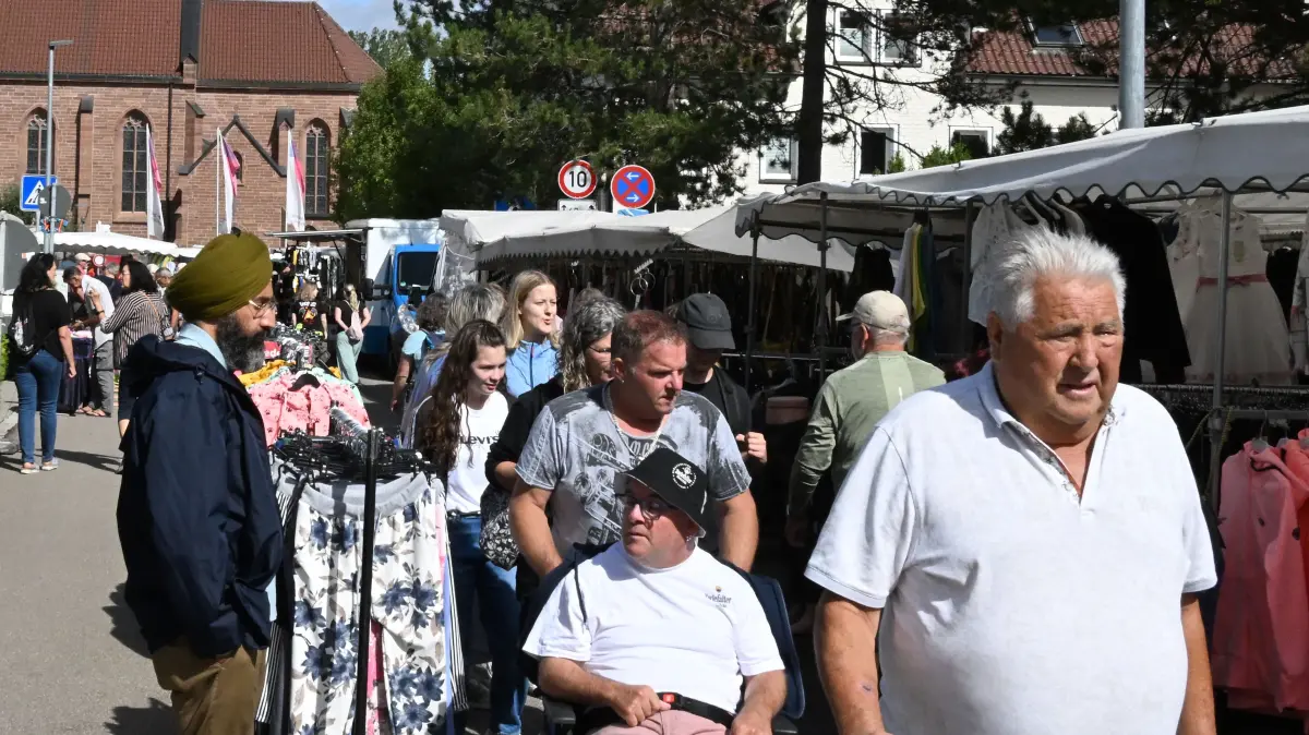 Der Heiligenbronner Zwetschgenmarkt zog zahlreiche Besucher an.
