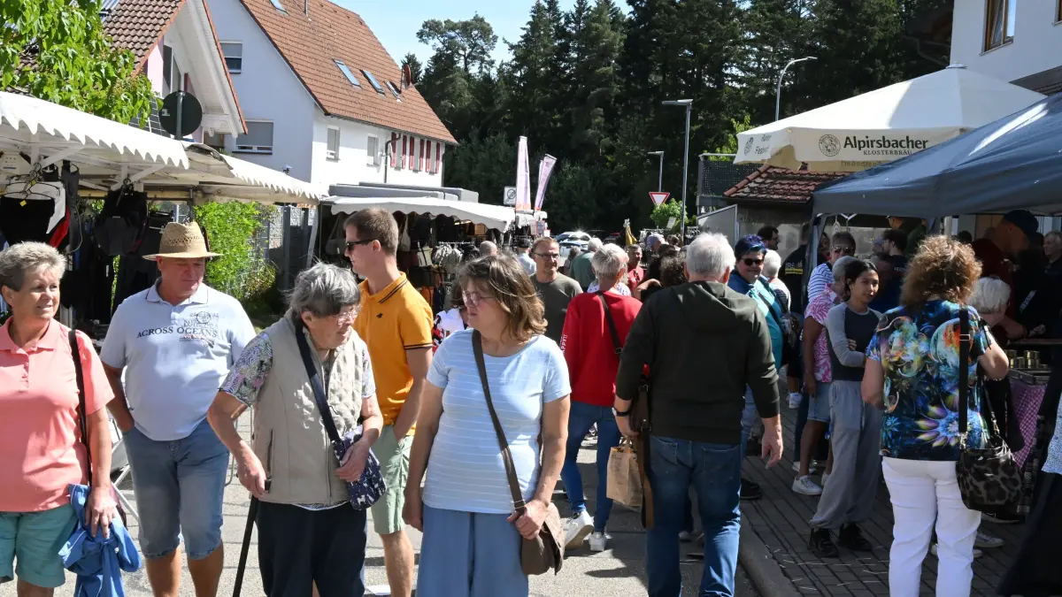 Der Heiligenbronner Zwetschgenmarkt zog zahlreiche Besucher an.