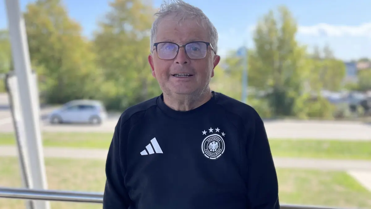Michael Martin ist Wochenende für Wochenende auf dem Fußballplatz unterwegs. Am Sonntag wartet ein besonderes Spiel auf ihn.