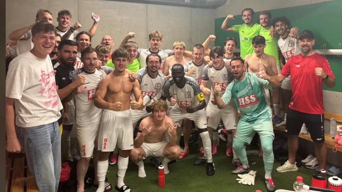 Die Königsfelder feiern in Lörrach den erstmaligen Einzug in das SBFV-Pokal-Viertelfinale.