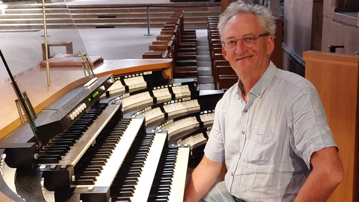 Organist Gerhard Gnann