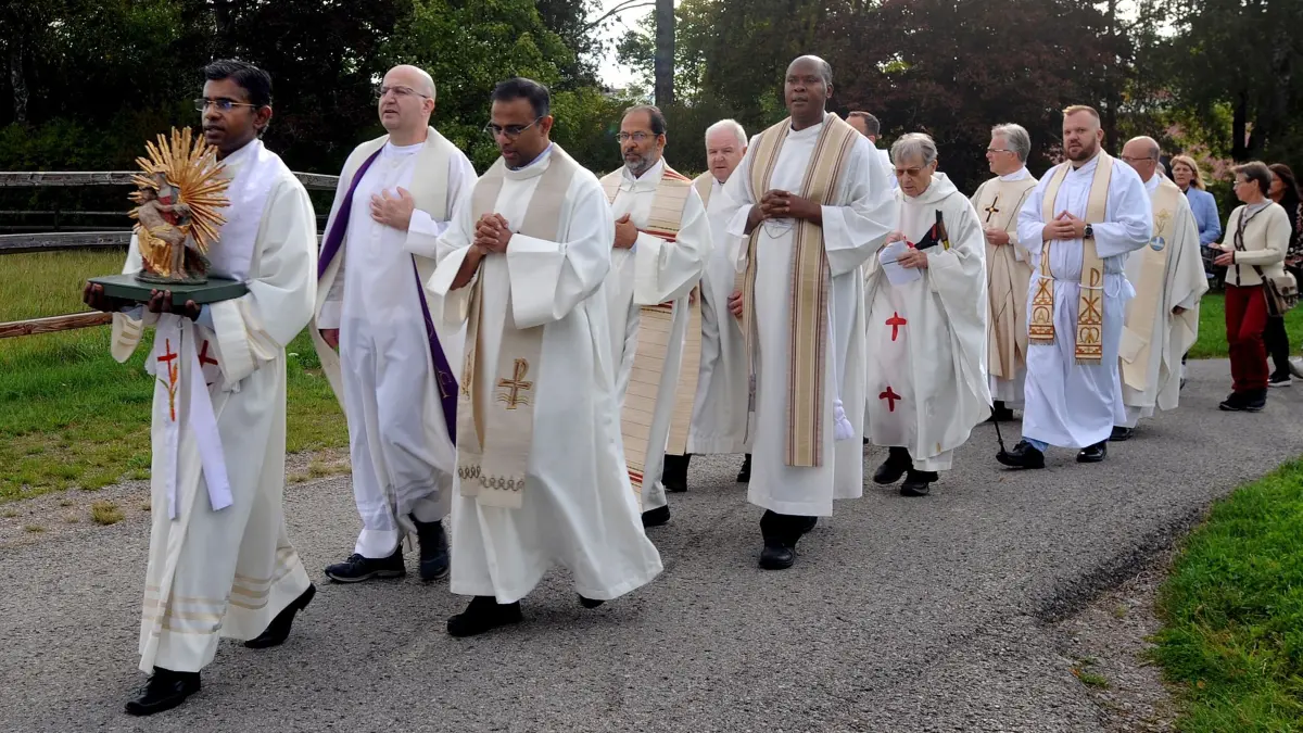 Statt wie bisher nach Lützenhardt wird das Gnadenbild der „Schmerzhaften Muttergottes“ bei der Dekanatswallfahrt am Sonntag, 20. September, von der Wallfahrtskirche in Heiligenbronn nach Salzstetten getragen.