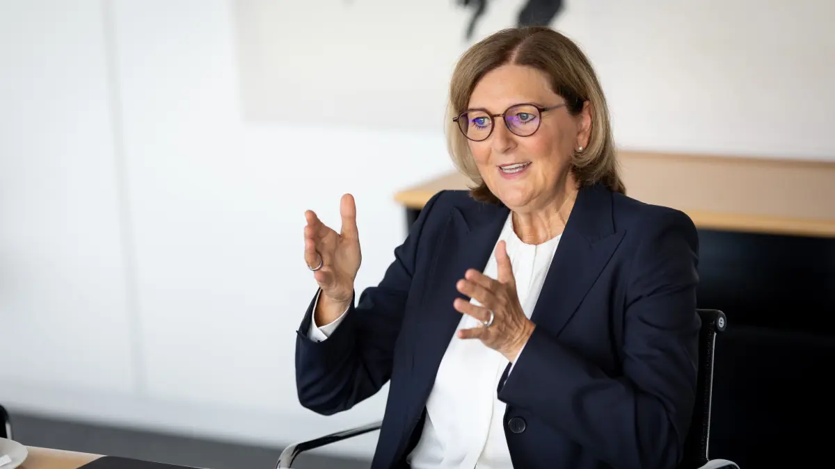 Interview mit Edith Weymayr,: Stuttgart, Baden-Württemberg, 10.09.2026:
Interview mit Edith Weymayr, der Vorstandsvorsitzenden der L-Bank
Notiz: No model release. Kein Einverständnis für Werbung, keine Weitergabe an Dritte.
