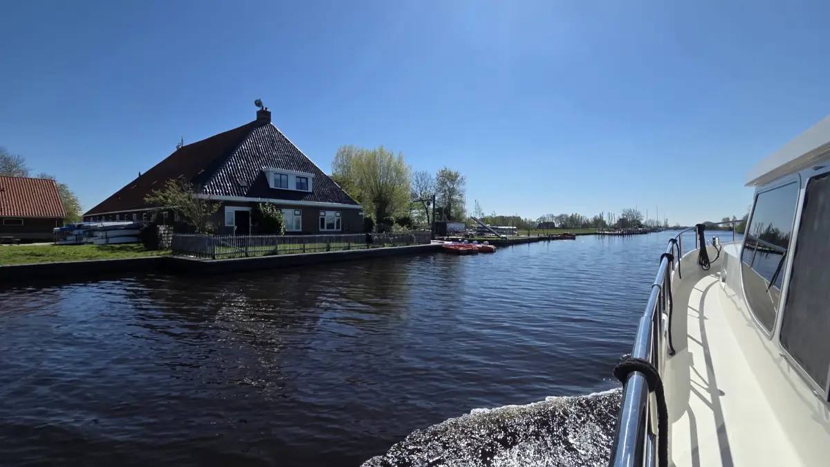 Ein Urlaub mit dem Motorboot kann total entspannend sein und bietet neue Erfahrungen. Kein Tag ist wie der andere.