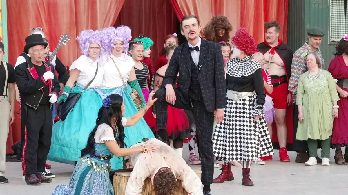 Die Freilichtspiele Seelbach beeindruckten bei der Premiere das Publikum