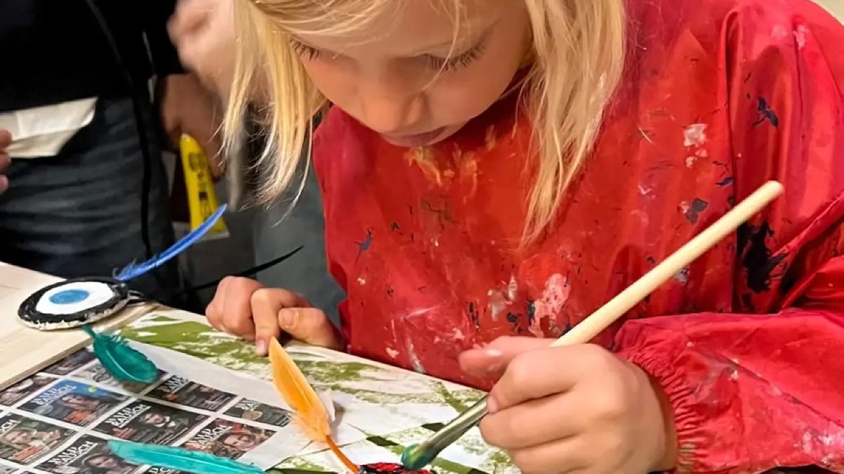 Kreativität gehörte fest zum Programm der Kinderstadt: In verschiedenen Werkstätten konnten die Kinder eigene Ideen umsetzen und selbst gestaltete Werke anfertigen.