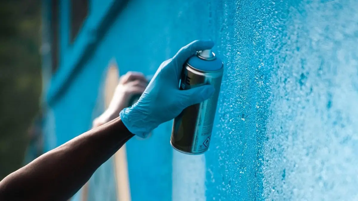 Blaulicht Symbolfoto Graffiti
