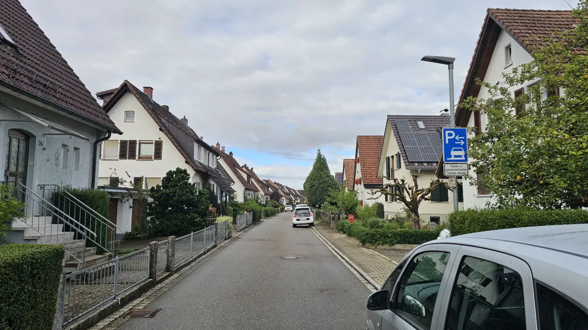 Die Weiermatt-Siedlung aus den 1950er Jahren prägt einen einheitlichen Charakter. Dieses Erscheinungsbild soll erhalten bleiben, aber behutsame Nachverdichtung von Wohnraum soll möglich sein.