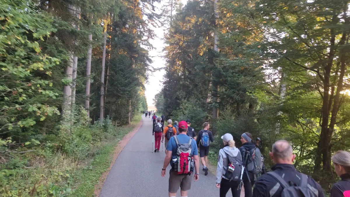 Gelungene Premiere für den Eschach-Wandermarathon.