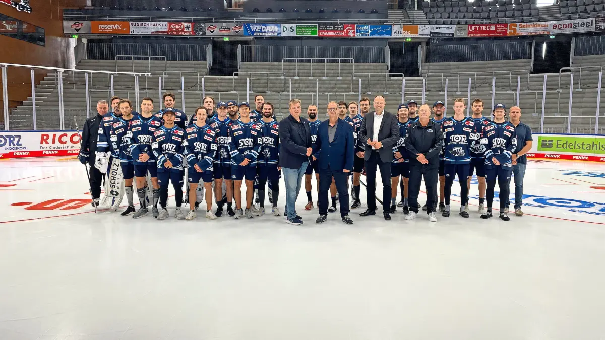 ach rund fünf Monaten Bauphase und einer Investitionssumme von 3,4 Millionen Euro ist die Helios-Arena pünktlich zum Saisonstart der Wild Wings fertig.