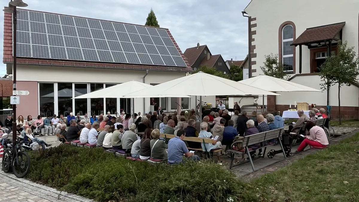 Viele fanden wieder den Weg zu "Mir vom Dorf" in Mindersbach