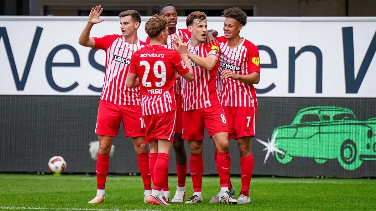Yannik Engelhardt (links), Philipp Treu (vorne) und Derry Scherhant (rechts) wurden allesamt von Jürgen Klopp für die DFB-Auswahl nominiert.