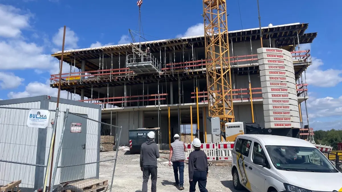 Planer/Architekten TRAUB Ingenieure.Architektekten aus Ravensburg, Rohbau Gebr. Stumpp Bauunternehmung GmbH & Co. KG, Rottweil