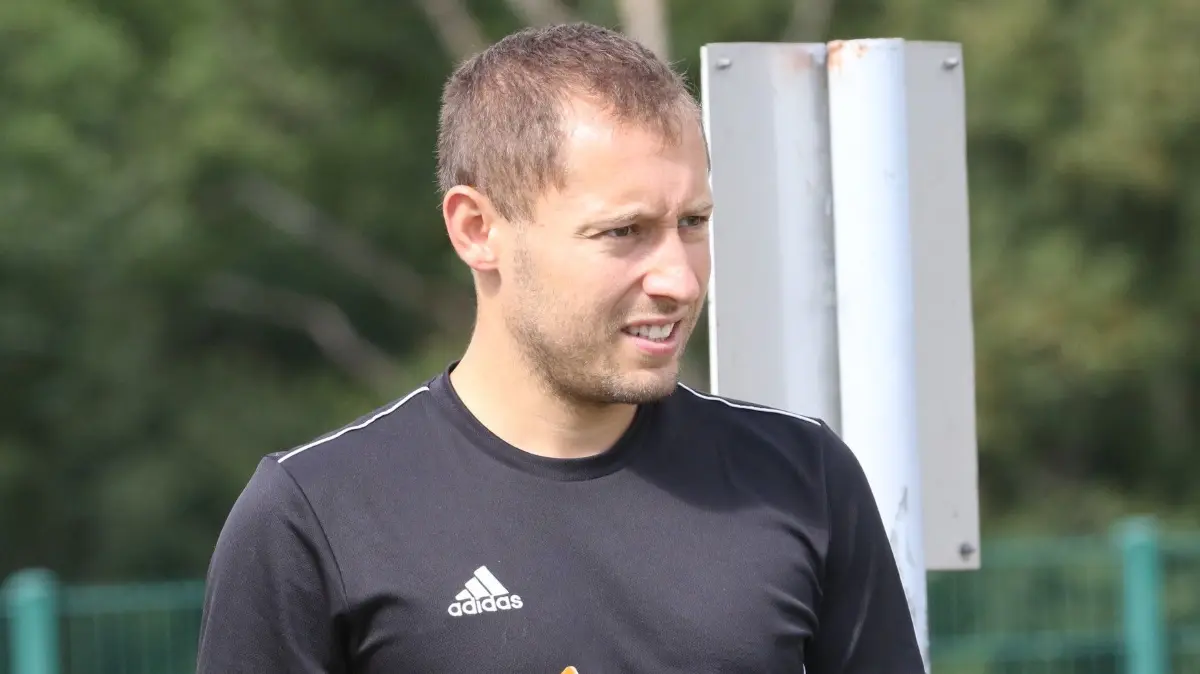 Trainer Jens Kusterer ist mit seinen SF Gechingen in der Außenseiterrolle.
