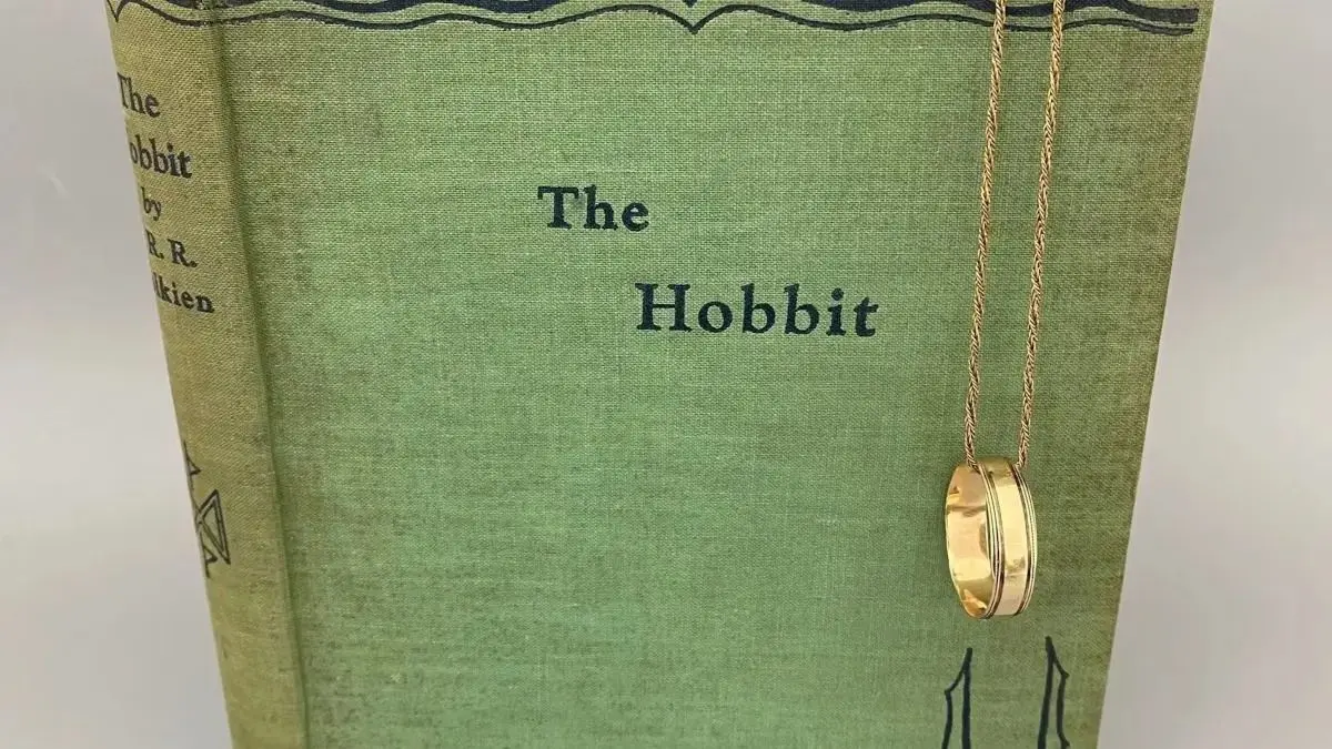Von der Erstausgabe von "The Hobbit" ("The Hobbit or There and Back Again") wurden im Jahr 1937 nur 1500 Exemplare gedruckt (Archivbild).